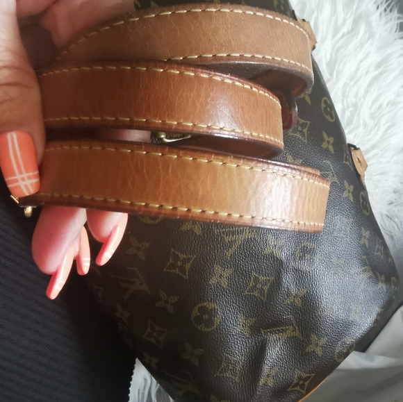 (Sold)100% Authentic LV Speedy Band 35 in  monogram - Picture 12 of 13